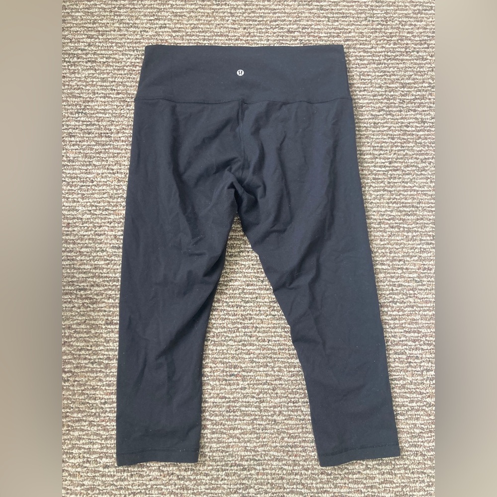 Lululemon black capri leggings - Size 12